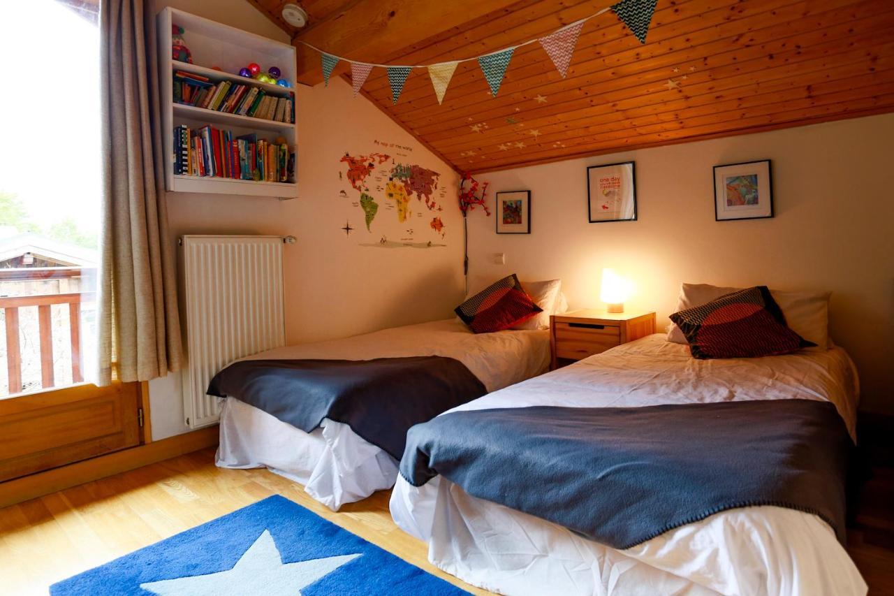 Chamonix Large Chalet, Sleeps 12, 200M2, 5 Bedroom, 4 Bathroom, Garden, Jacuzzi, Sauna Zewnętrze zdjęcie