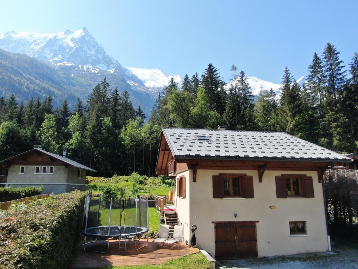 Chamonix Large Chalet, Sleeps 12, 200M2, 5 Bedroom, 4 Bathroom, Garden, Jacuzzi, Sauna Zewnętrze zdjęcie